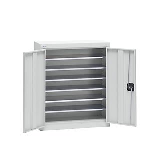 Materialschrank aus Stahlblech, Höhe 780 mm, lichtgrau RAL 7035, 6 Böden.