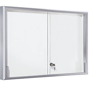 Schaukasten, Alu-Rahmen, Schiebetüren, 8 x DIN A4, BxHxT 910 x 670 x 50 mm, Rahmen eckig.
