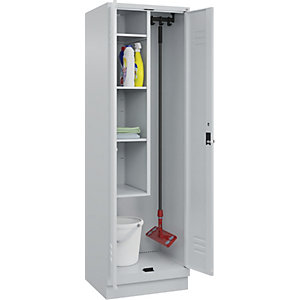 Putzmittelspind Classic PLUS, 1 Abteil, Trennwand mittig, verkürzt, lichtgrau, B 600 mm, mit Bodensockel, Drehriegel.